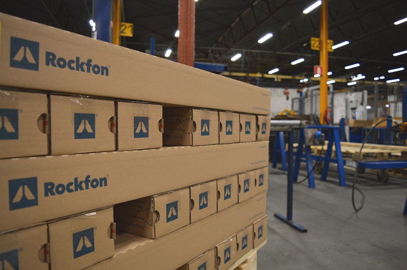 Rockfon standard packaging
